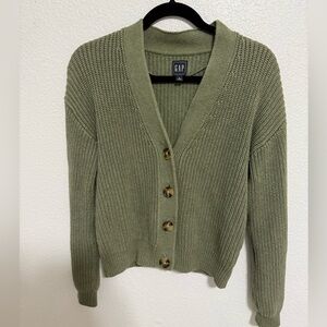 Gap safe green shaker cardigan